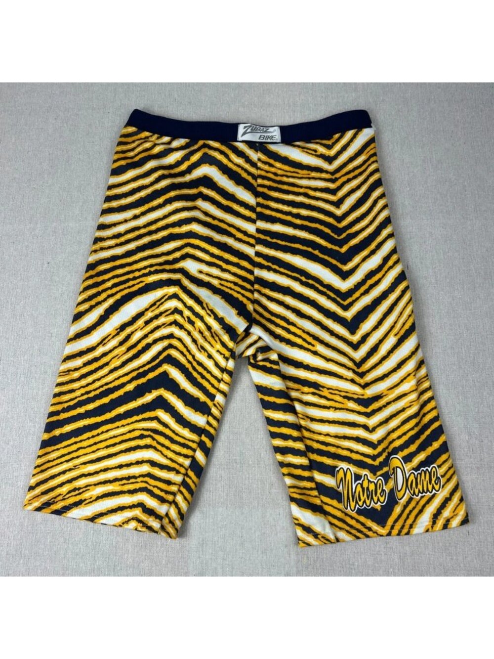 VTG Zubaz Mens Yellow Black Zebra Print Stretch Notre Dame Bike Shorts Size L